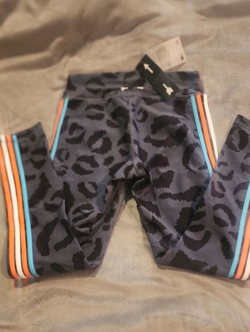 The UPSIDE "Tarzan" Midi Pant Side Stripes Small NWT